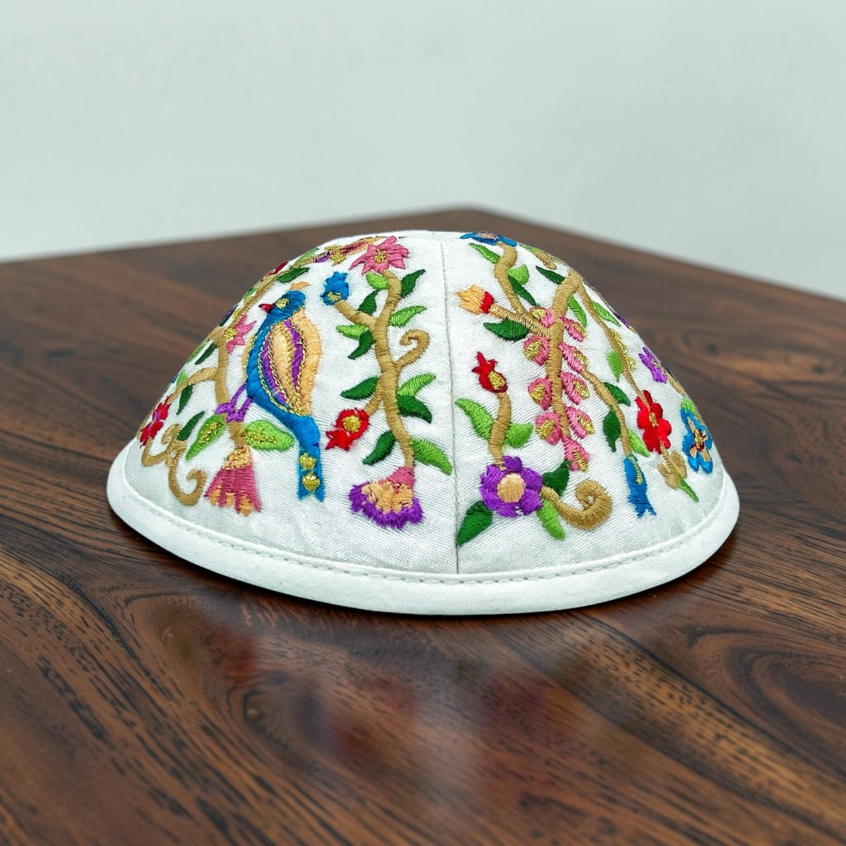 Kippa Brodé Oiseau Coloré 17cm