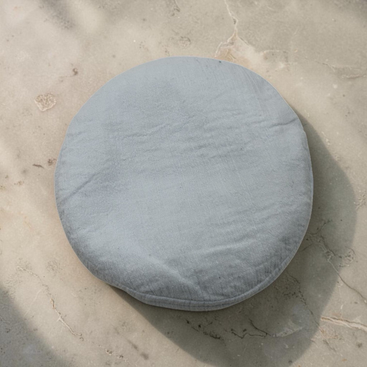 Bleu Clair & Blanc | Une Kippa, Quatre Looks Uniques