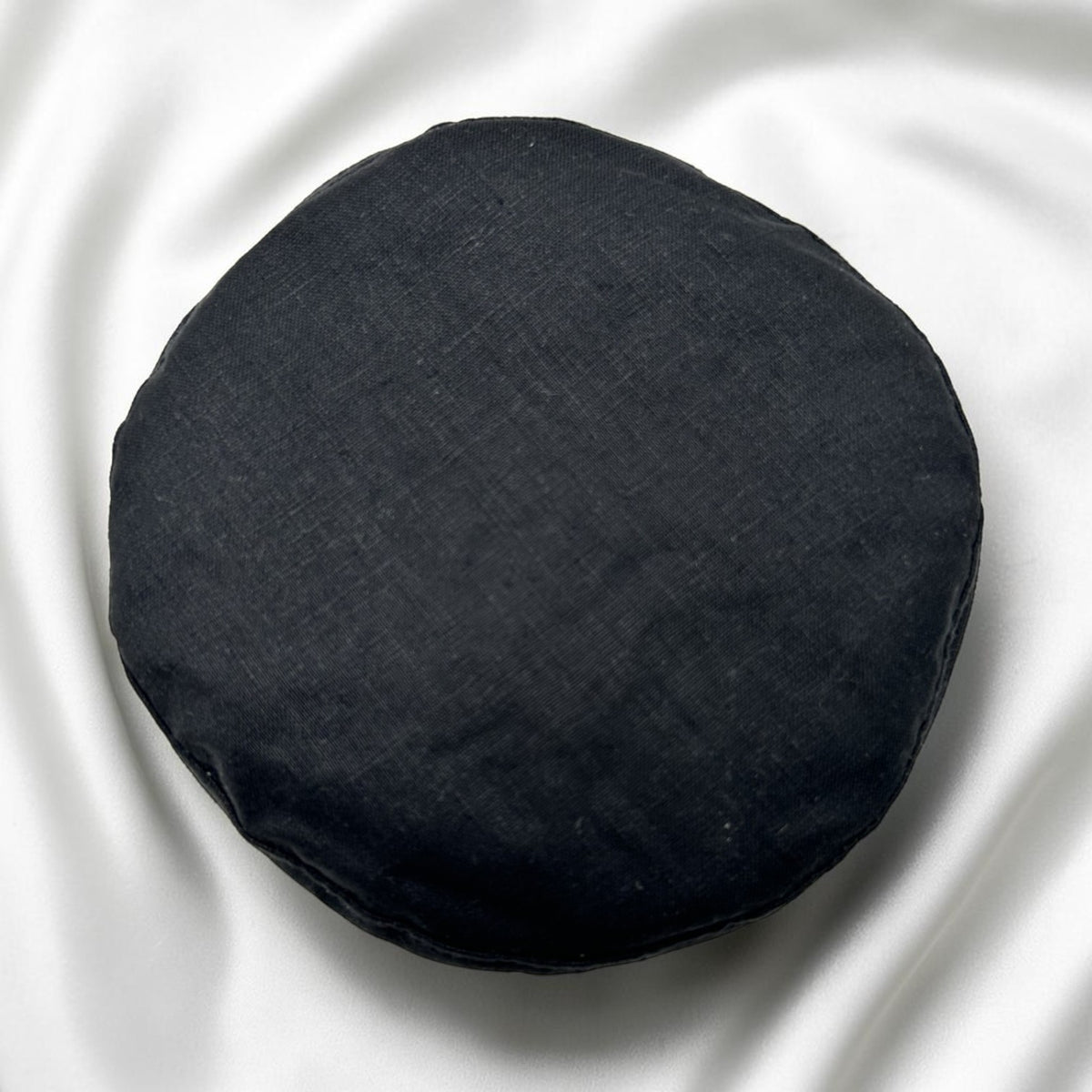 Noir & Blanc | Une kippa, quatre styles uniques