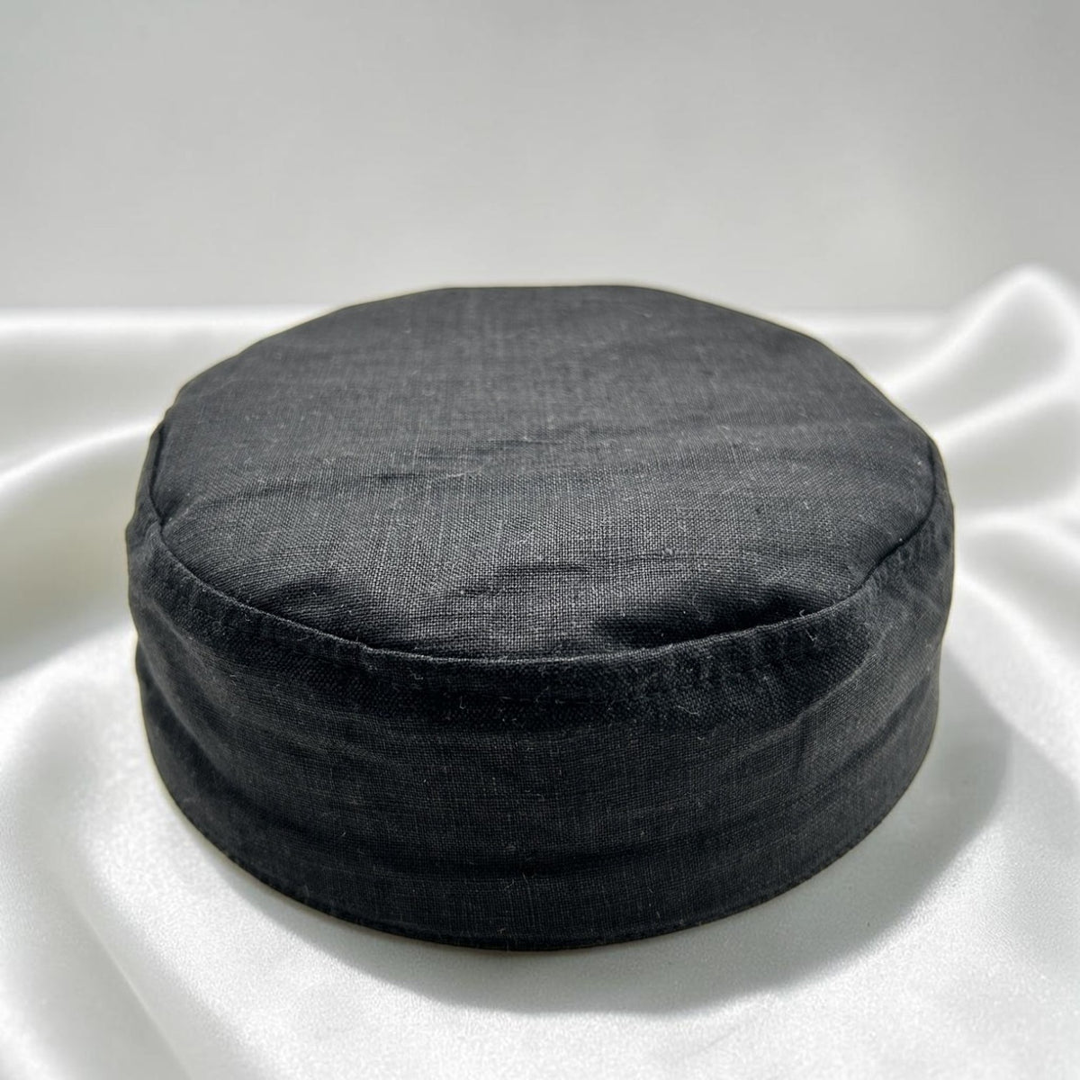 Criss Cross & Black | One Kippah, Two Looks