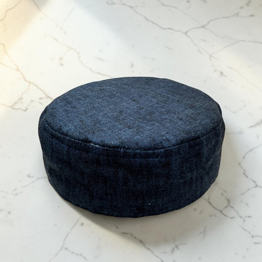 Bleu jean foncé et blanc glacé | Une Kippa, quatre styles uniques