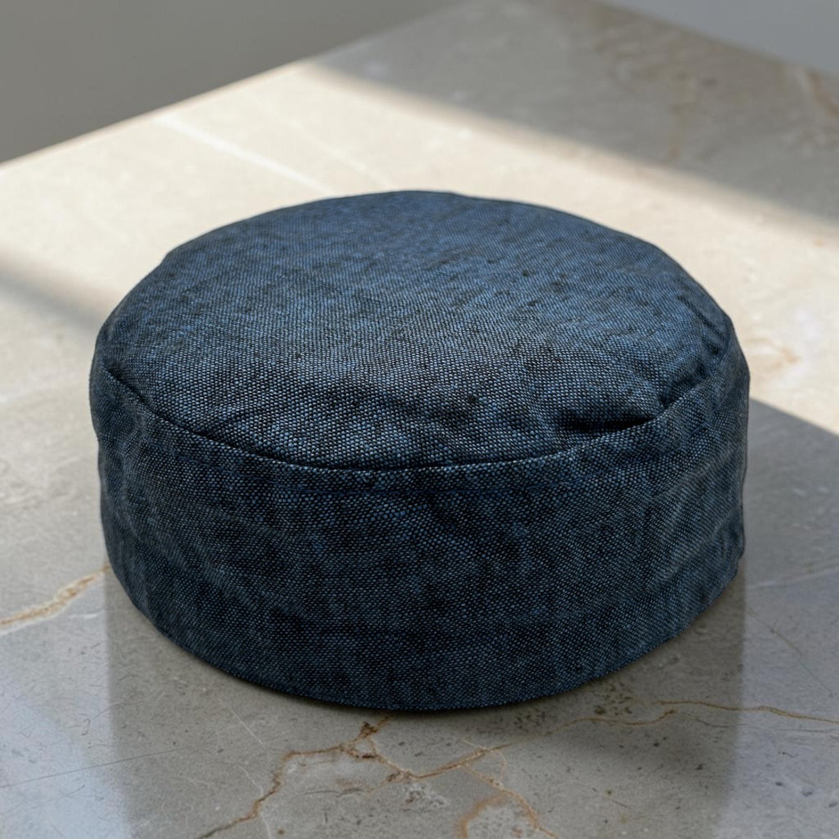 Rayures Denim et Bleu Jean | Une Kippa, Quatre Looks Uniques