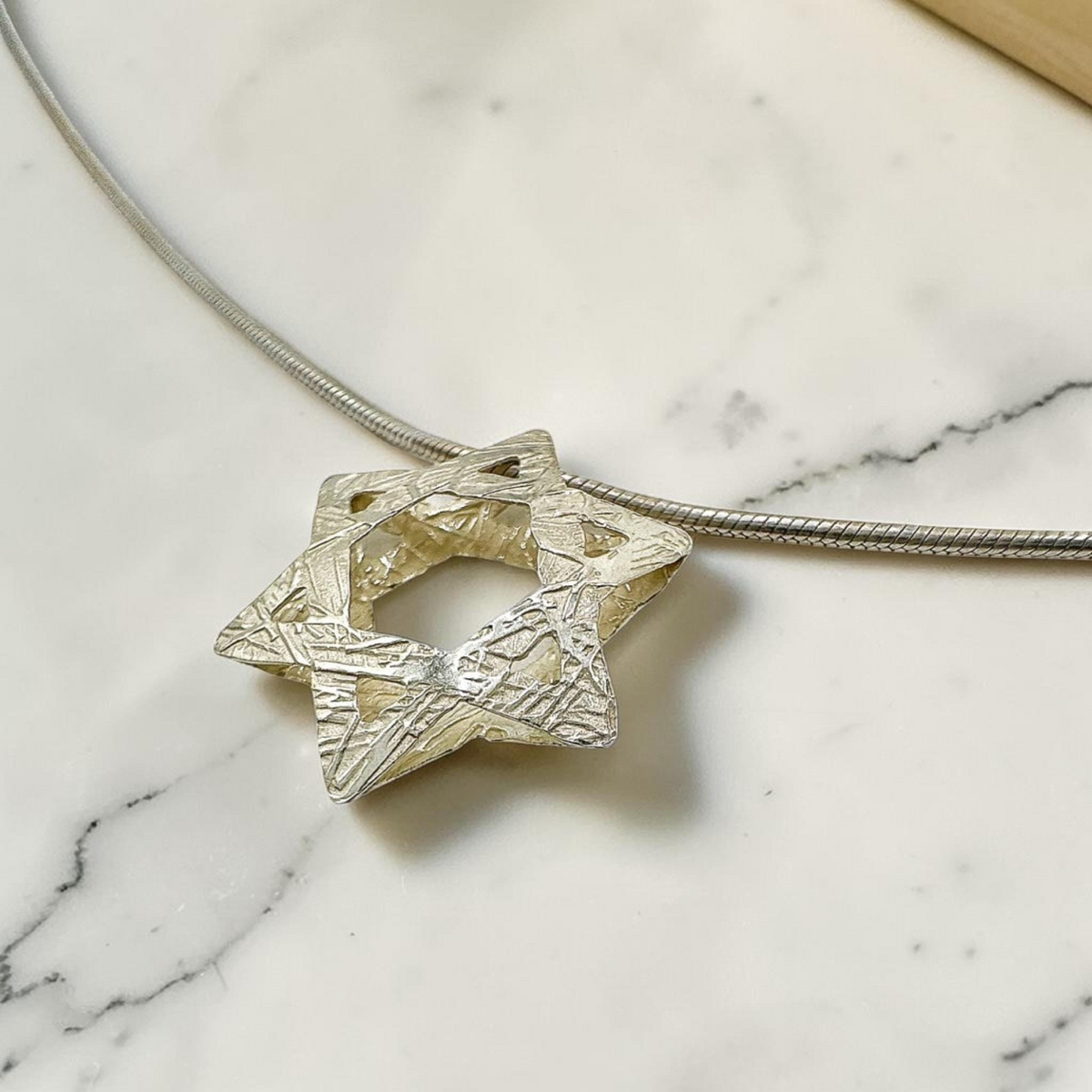 Collier étoile de David en argent sterling