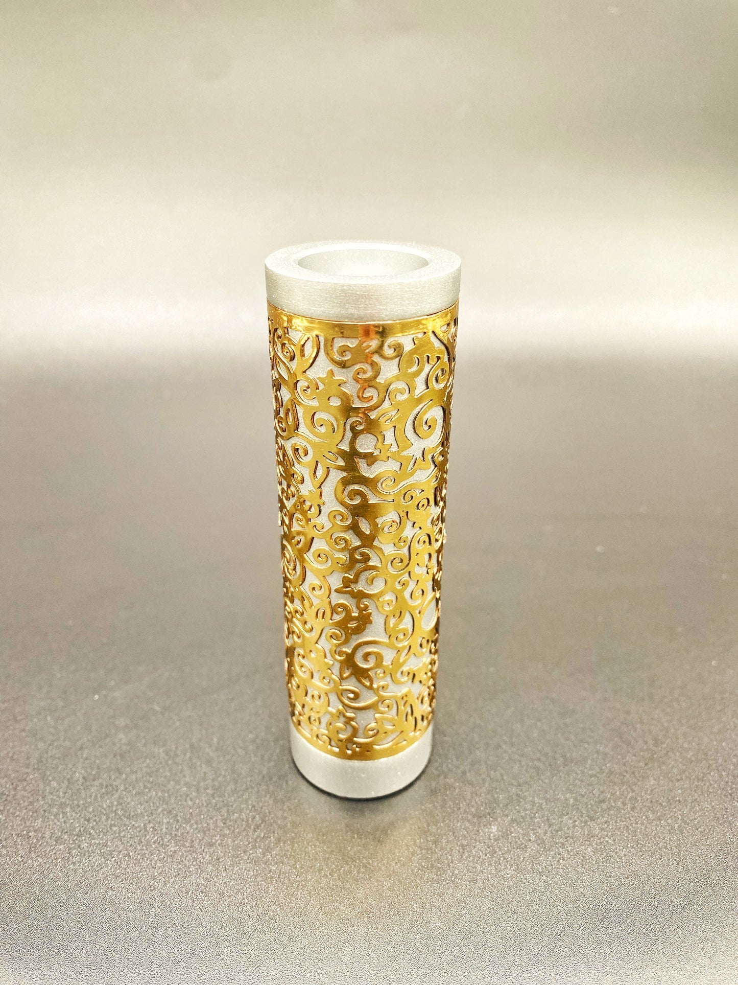 Gold Round Shabbat Candle Holders Stainless Steel Brass Pamot