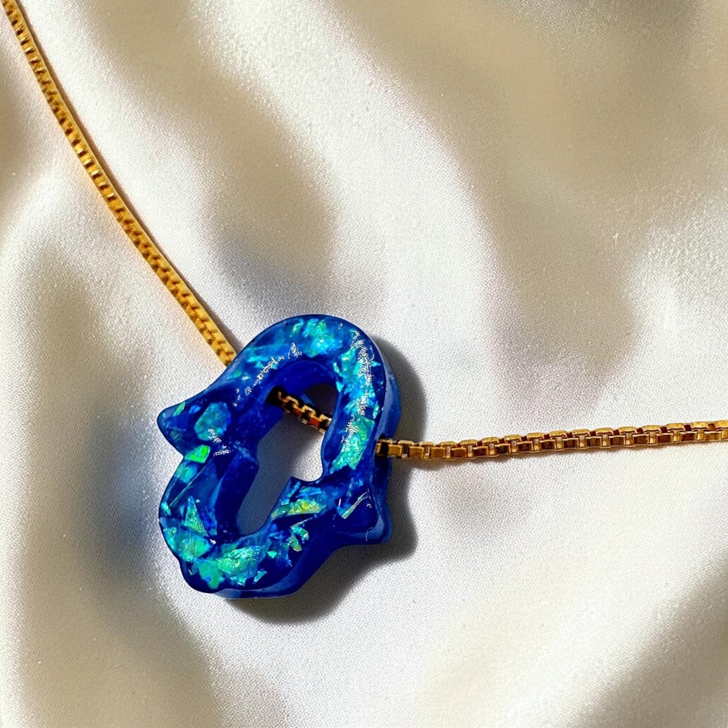 Opal Imitation Hollow Hamsa Necklace