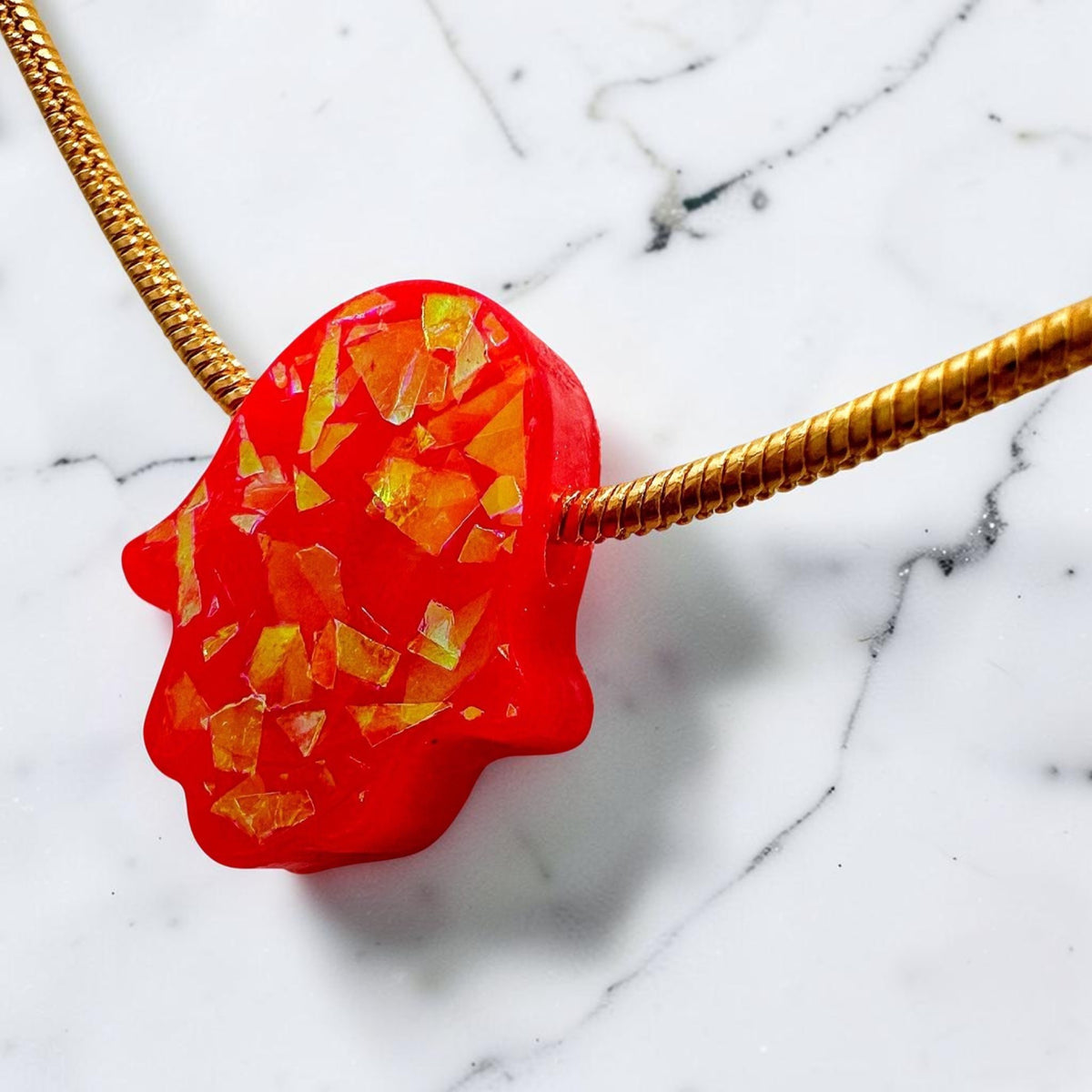 Collier Hamsa imitation opale