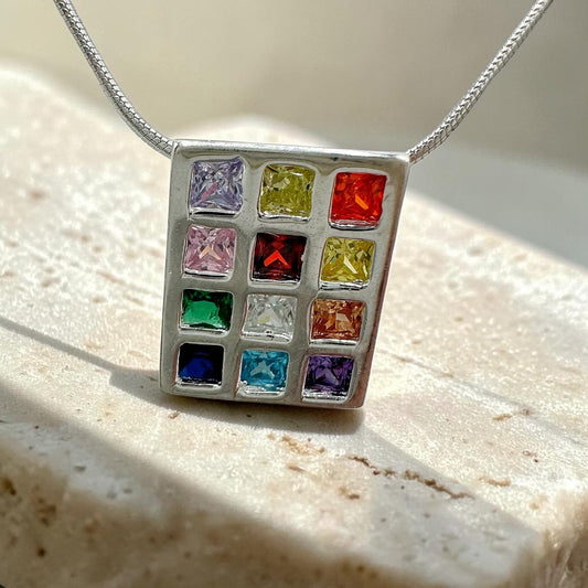 שרשרת כסף עם קריסטלים של 12 שבטי החושן