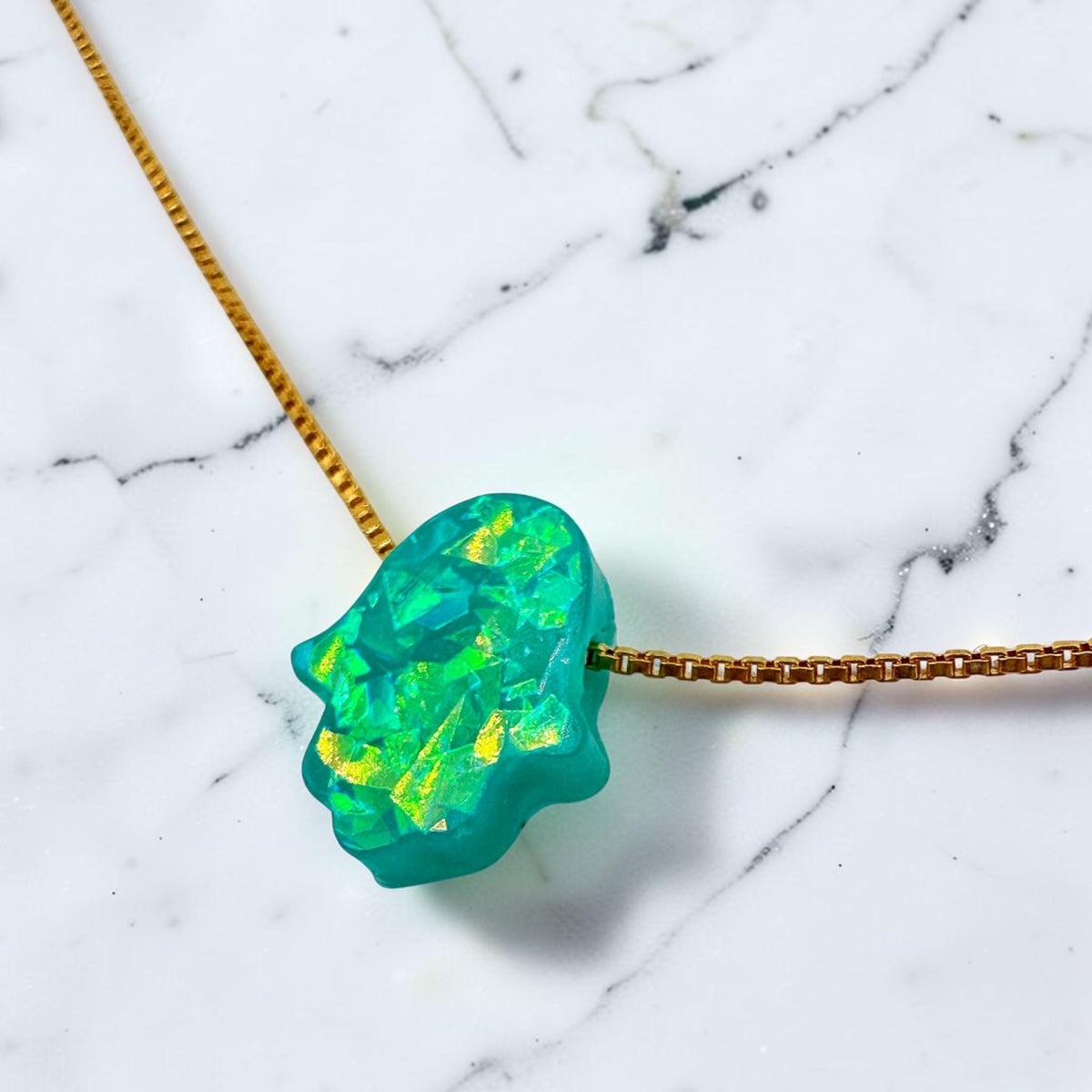 Collier Hamsa imitation opale