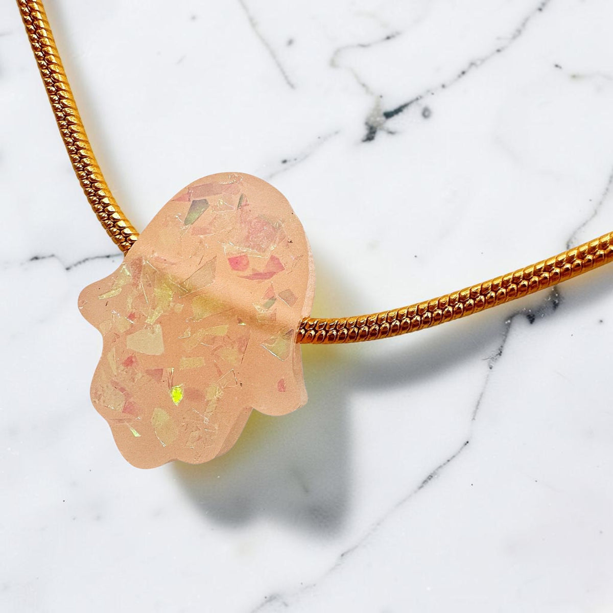 Collier Hamsa imitation opale