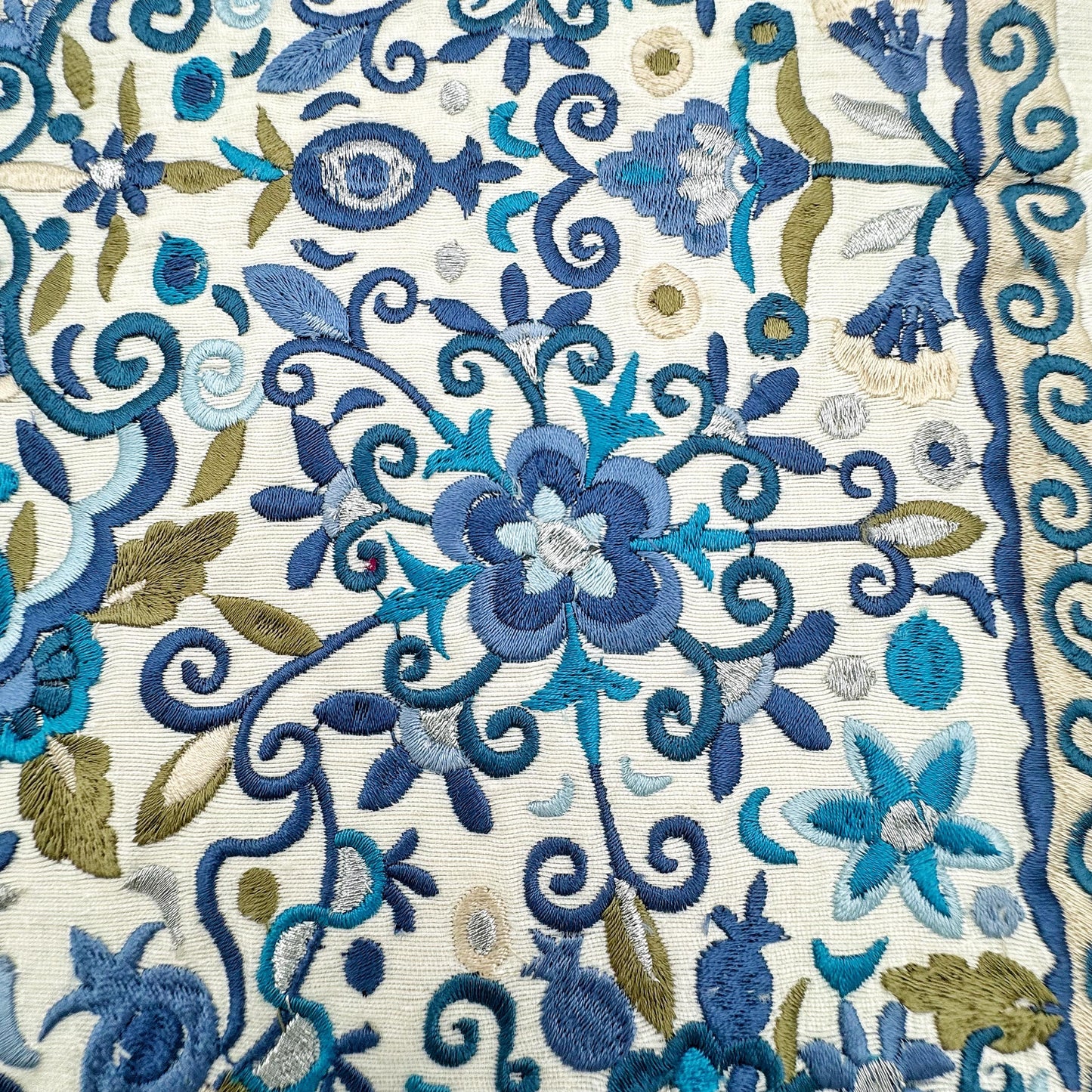 Embroidery Blue Flowers Challah Cover