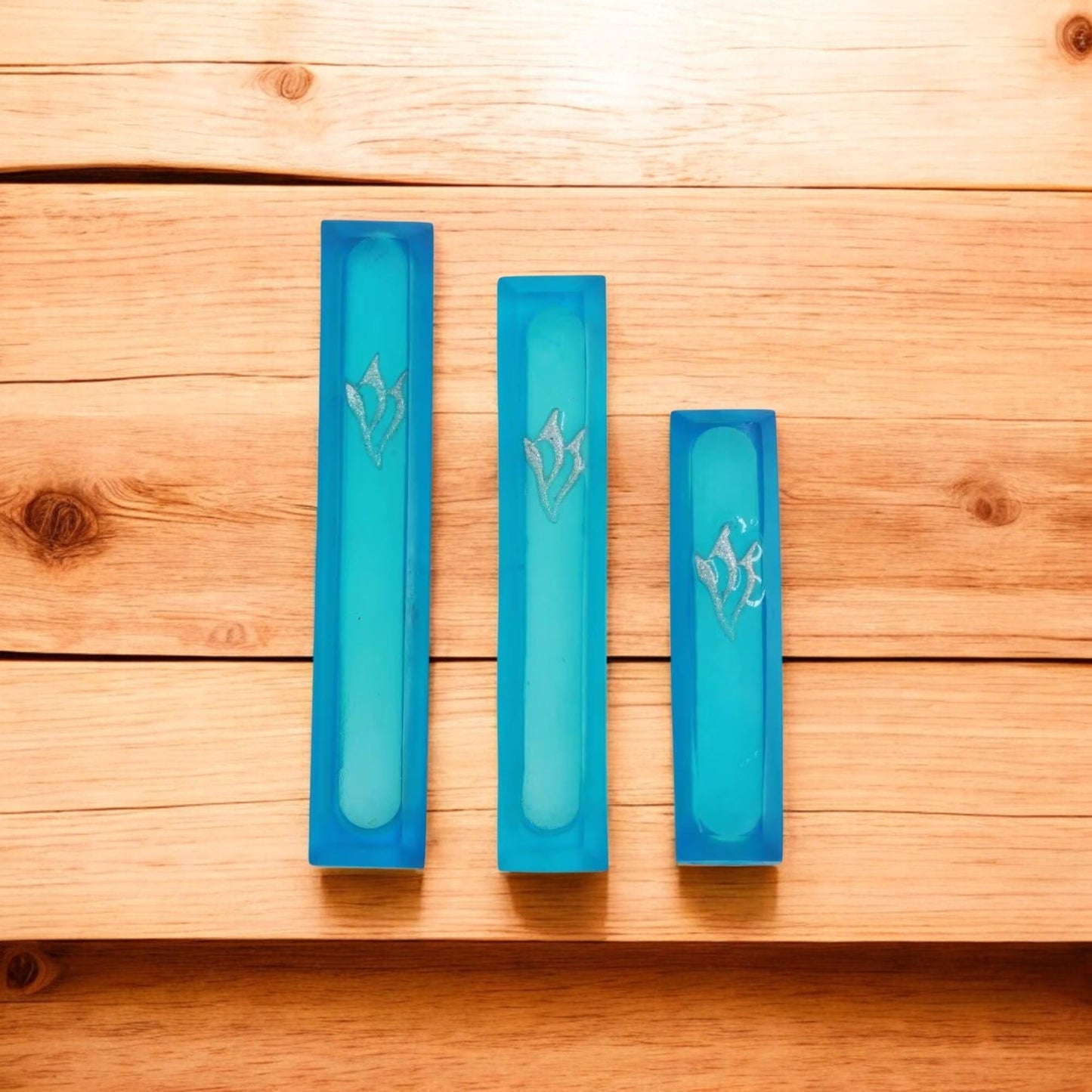 Handmade Resin Mezuzah Case: Colorful Jewish Door Decor