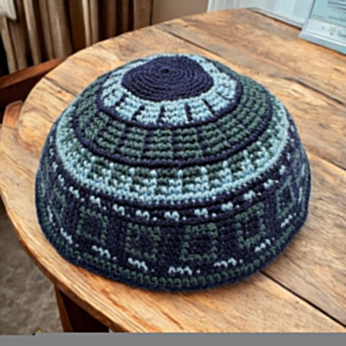 Kippa en coton tricoté fait main à motifs de 16 cm et 20 cm