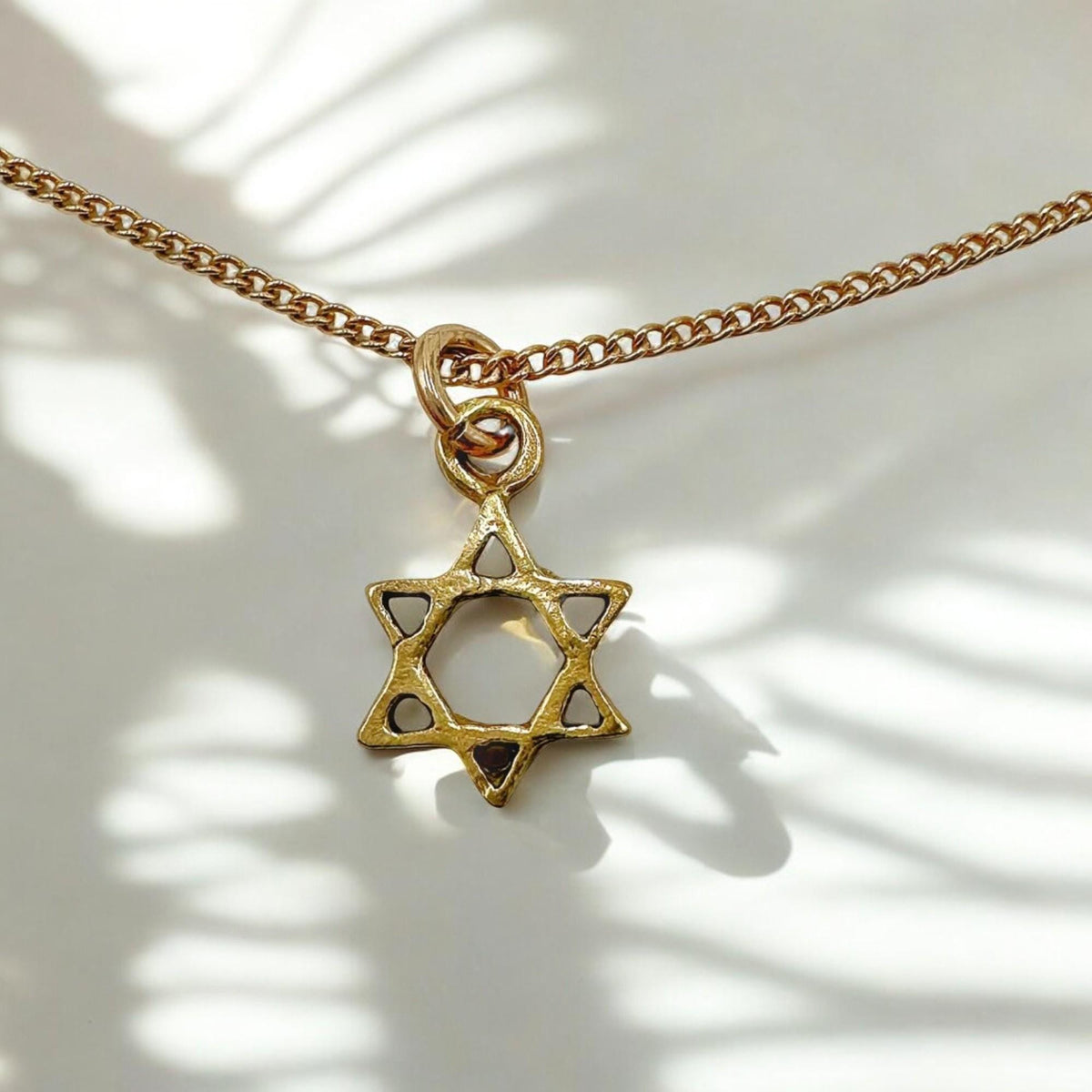 Mini collier étoile de David | Argent sterling ou plaqué or