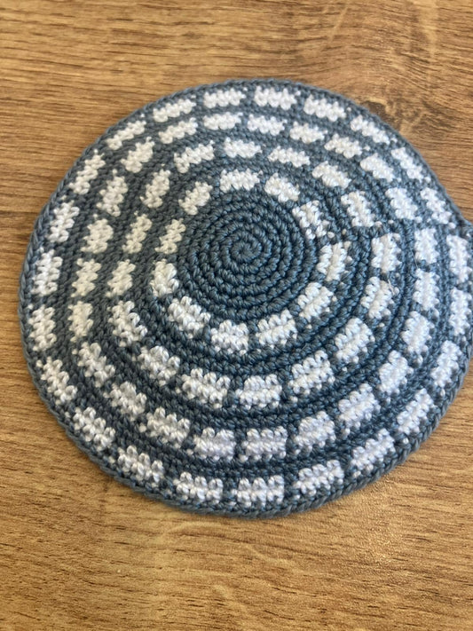 Gray & White 10cm Cotton Knitted Spider Kippah