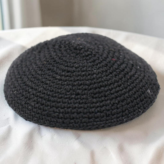 Kippa tricotée à la main en coton noir 14 cm et 18 cm