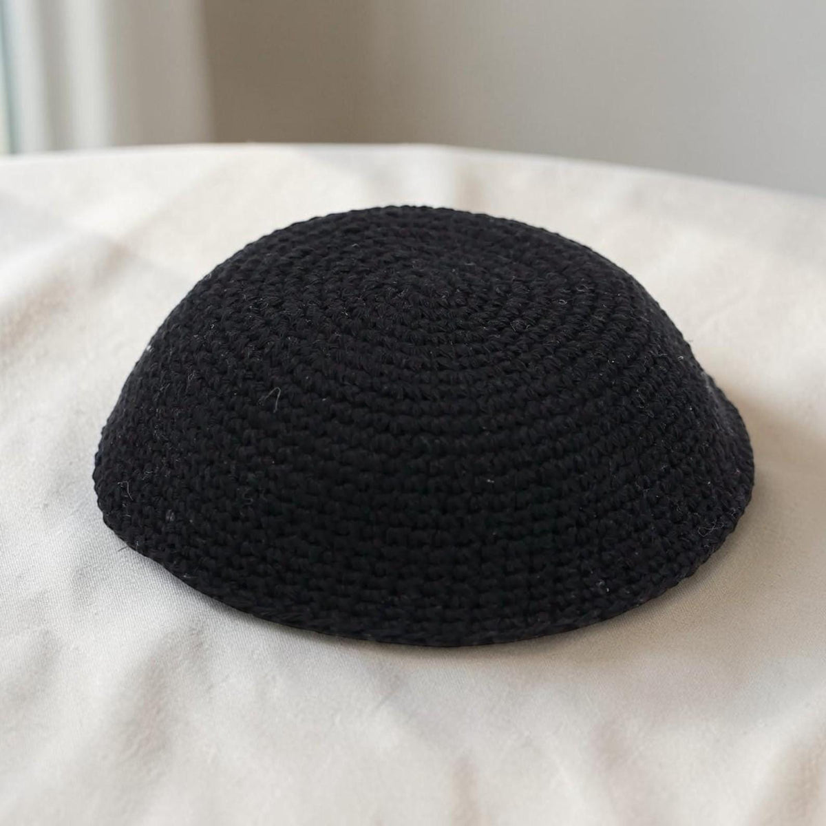 Kippa tricotée à la main en coton noir 14 cm et 18 cm