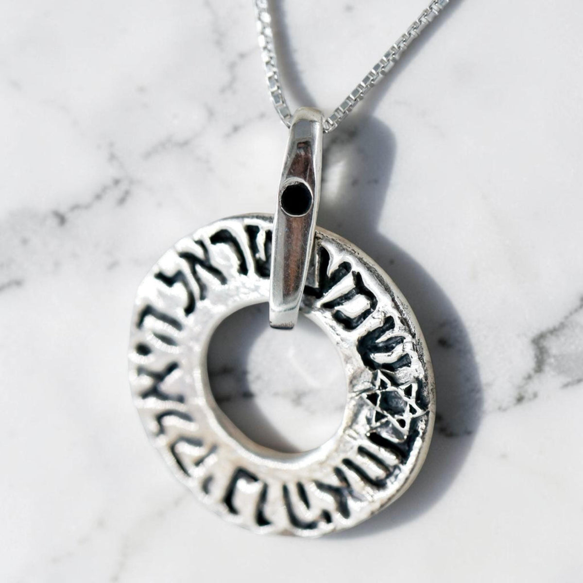 Collier bague étoile de David Shema