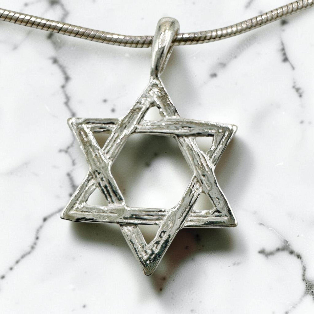 Collier étoile de David en argent sterling