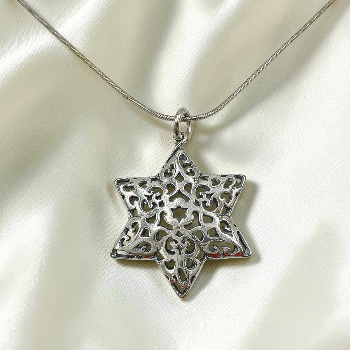 Collier étoile de David en argent sterling